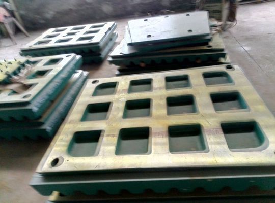 1000KG βάρος συντρίμμιο C125 σαγόνι συντρίμμιο Τμήματα φθοράς πλάκα σαγόνι για εξορυκτικό μηχάνημα EN124 πρότυπο