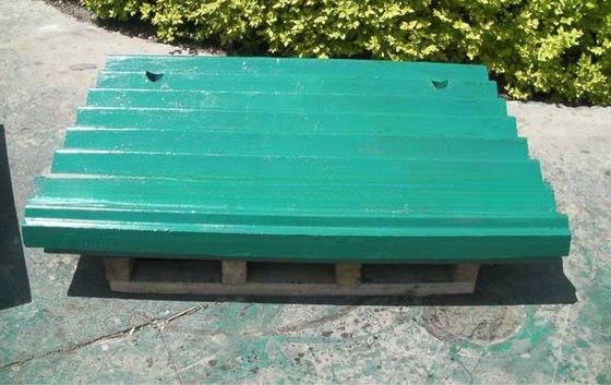 Τμήματα φθοράς για συντρίμμια με υψηλό μαγγανικό χάλυβα με τεχνολογία σφυρηλάτησης και μεταποίησης